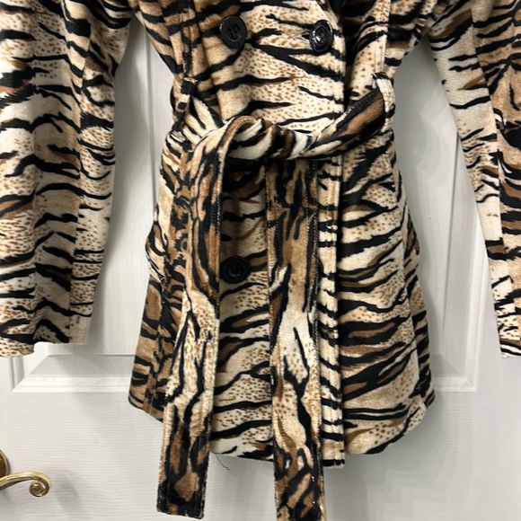 Vintage Zebra Print Jacket - Picture 3 of 9
